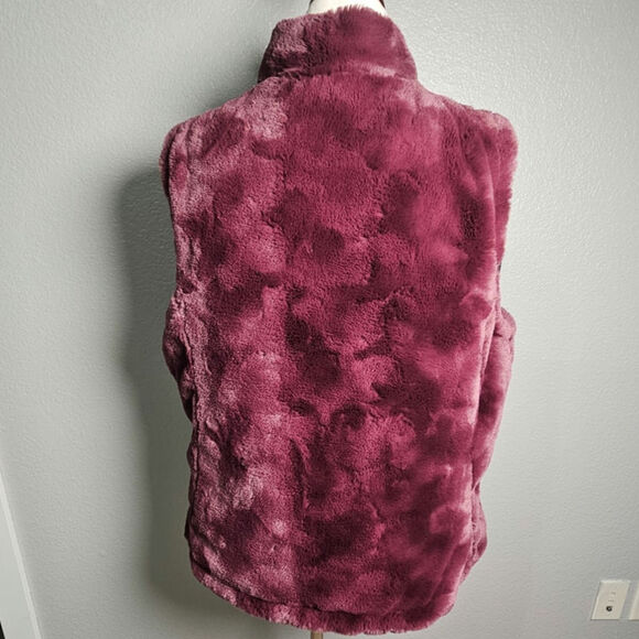 Nicole Miller Soft Faux Fur Reversable Vest Wine Color Size XL. - Picture 3 of 9